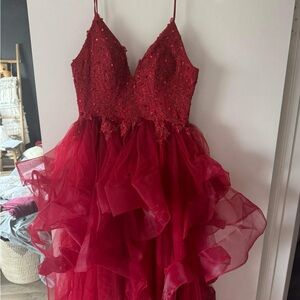 Red Long prom evening Dress for Woman Size 4